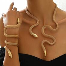 2 pezzi Set di bracciale e collana autunno/inverno, stile retrò punk da donna con catena a serpente, catena a rete versatile e stratificata, gioielli hip-hop esagerati adatti per uso quotidiano, strada e festa