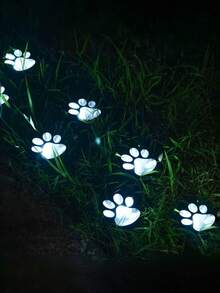 6pcs/4pcs/1pc Solar Powered Cat Paw Lights, Outdoor Solar Dog Paw Lights, Solar Paw Print Lights, IP44 Waterproof LED Garden Lights, Rechargeable Paw Print Solar Garden Lights, Lawn Decor Lights, Cat Dog Animal Garden Path Lights, Pet Paw Print Lights, Elegant Solar Outdoor Decor, Garden Lighting