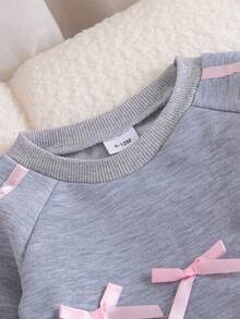 2pcs Baby Girl Fashionable Butterfly Striped Splice Grey Sweatshirt And Casual Sports Pants Set, Suitable For Daily, Outdoor, Commuting, School, Sports - Grey - View 3