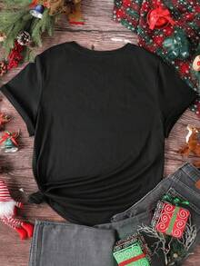 Women's Christmas Cross Wreath T-Shirt | 100% Cotton | Soft Comfortable | Holiday Gift Idea | Casual Wear for Christmas | Unisex Round Neck Top - Negro - Ver 3