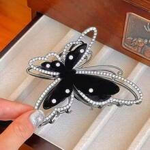 Winter Light Luxury Super Hold Oversized Hair Claw For Women - Soft Fluffy Plush Hair Accessory With Exquisitely Sculpted Metal Frame, Hand-Inlaid Premium Rhinestone Butterfly Motif, High-End Polished Metallic Finish, Sturdy Non-Slip Jaw Clip With Anti-Slip Silicone Lining, Skin-Friendly Plush Fabric, Oversized Size For Thick/Extra-Thick/Medium/Long Hair