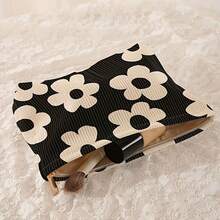 Fashion Storage Ba, Large Capacity With Slippery Lining, Washable Breathable Lightweight Zippered Make Up Container, Canvas Taylor Black And White Floral Printed Travel Bags, Wallet, Handbag, Toiletry Bag, Perfect For Outfit, Stylish Cosmetic Bags