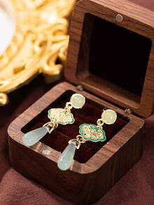 1 par de pendientes con colgante de gota de agua con estilo chino de nube y candado, elegante estilo europeo y americano, adecuado para decoración navideña y fiestas, regalo de Navidad para familiares y amigos