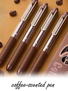 4 canetas de gel retráteis de secagem rápida e alta estética com aroma de café, canetas para exames e resolução de problemas para estudantes, canetas esferográficas embaladas, corpo de caneta de camada dupla, artigos de papelaria para escritório, canetas de ponta fina, itens essenciais para a volta às aulas; presente de Halloween, Dia dos Pais, Dia das Mães, Dia dos Namorados, Ação de Graças, Páscoa, Natal, aniversário e feriados; para presentear amigos e familiares; adequada para casamentos e cerimônias escolares