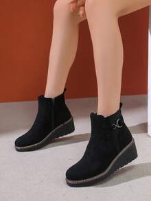 Women's Wedge Heel Ankle Boots With Side Zipper, Spring/Autumn - Black - View 3