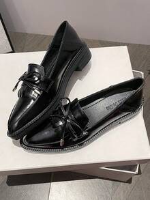 尖头厚底一脚蹬乐福鞋，复古流苏英伦风皮革学院风牛津鞋，柔软休闲通勤鞋，大码34-42，软底工作鞋，适合春夏秋冬