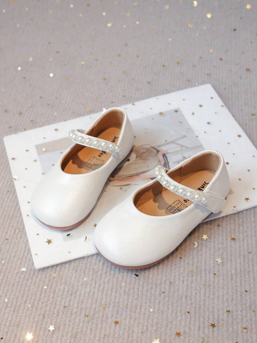 1双2025新款女童白色靴子，防滑软底儿童平底鞋，尺码21-30，白色公主鞋，带蝴蝶结的小白鞋