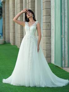 YOUKEFEIER 2025 Latest Classic Elegant V-Neck Lace Embroidered Sequin Wedding Dress
