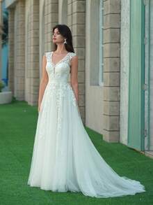YOUKEFEIER 2025 Latest Classic Elegant V-Neck Lace Embroidered Sequin Wedding Dress