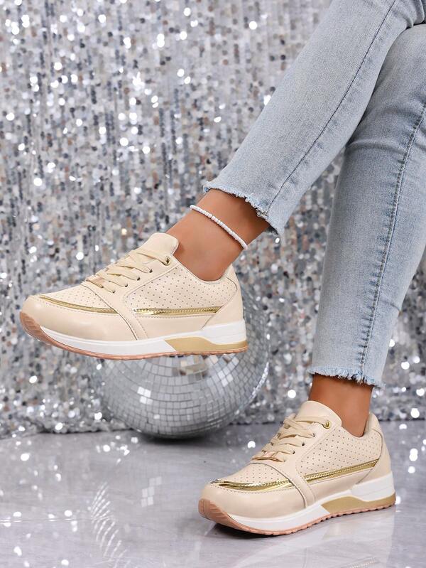 أحذية رياضية كاجوال مسامية مسطحة مع ربطة للنساء، بطراز عطلة