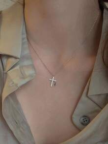 1pc Elegant Metal Chain Cross Pendant Necklace, Unisex Choker Necklace - Multicolor - View 1