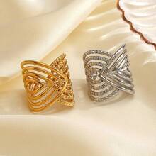 An Asymmetrical Overlapping Design Ring With A Simple, Personalized, Elegant, And Luxurious Design. Women's Rings, Women's Bracelets, And Women's Gifts. 304 Stainless Steel Rings With Adjustable Openings. Versatile Bracelets Suitable For Daily Vacations, Holidays, Parties, And Other Occasions