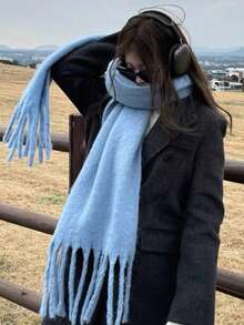 1 pieza Bufanda de invierno para mujer, chal de cachemira sólido azul claro, bufanda gruesa y suave de color azul claro, chal con flecos largos, bufanda de invierno de moda, bufanda para adultos, bufanda azul cielo, capa de cachemira con estilo, cachemira de lujo, bufanda sólida de mujer de color azul claro brillante, chal y envoltorio de invierno, bufanda cuadrada de mujer, bufanda sólida gruesa con flecos, cuello de invierno cálido, chal grueso tejido de lana con flecos, se puede usar