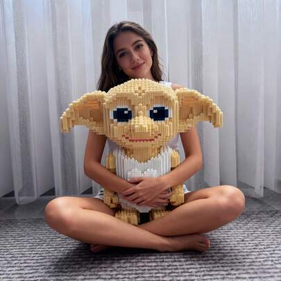 Warner Bros 2800 st Harry Potter Dobby byggklossar partyspel, kontors- och vardagsrumsdekor DIY handgjord tecknad kreativ leksak, batterilös, lämplig för vuxna, utmärkt present till Halloween, jul, födelsedag, alla hjärtans dag, rolig montering tecknad design, robust struktur, exakt passform, interaktivt spelmonteringsset, vuxen hobby familjeaktivitet