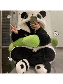 舒适珊瑚绒熊猫连帽睡衣，华丽风格可穿戴熊猫连帽毛毯，舒适法兰绒厚毛绒睡袍睡衣 | 柔软温暖 | 冬季睡袍 | 家居服 | 秋冬 | 可机洗涤纶均码适合大多数成人 - 电视躺椅和家居服、床、沙发 - 可爱熊猫