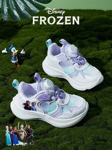Ein Paar Disney offiziell lizenzierte Frozen Kinder Sportschuhe, inklusive Elsa Prinzessin Sportschuhe, Anna Prinzessin Sportschuhe und Arendelle Prinzessin Sportschuhe, geeignet für täglichen Urlaubs- und Outdoor-Sport.