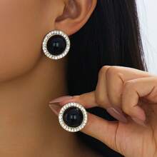 1 Pair Luxurious Gold Water Drop Shaped Earrings, Suitable For Daily, Dating, Commuting Wear, Great Gift For Best Friend's Birthday