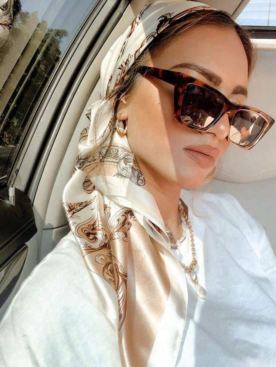 1pc Beige Vintage Printed Lady's Silk Scarf, Soft & Elegant Headband For All Seasons, Multi Purpose Large Square Scarf 90x90cm, Perfect Gift Bandana,Hair Band,Head Band Ideal For Dressing Up Your Look - Màu be - Xem 1