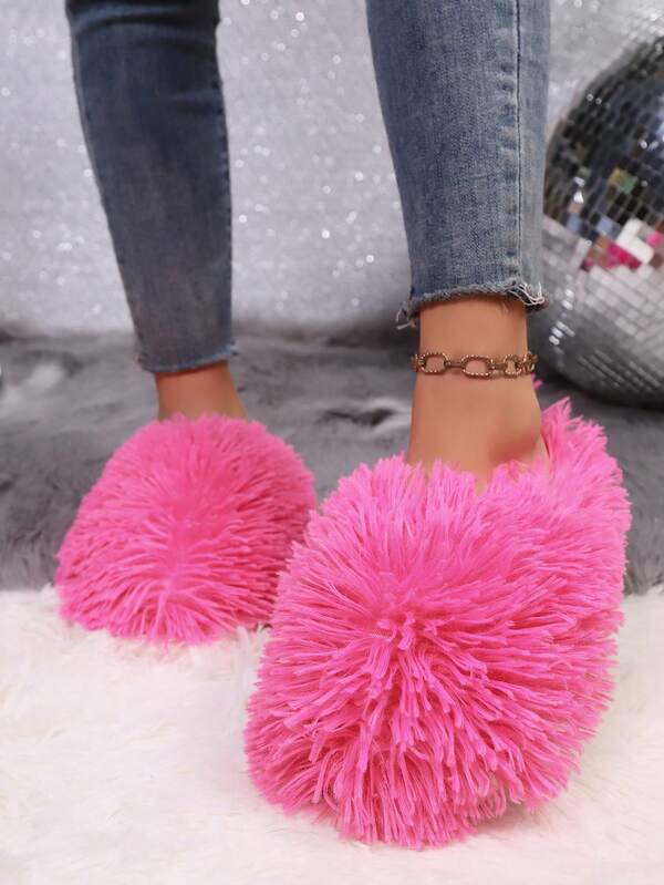 Nuevas pantuflas de mujer de peluche para otoño/invierno 2025, pantuflas planas de moda para el hogar con suave pelaje, pantuflas de pelaje largo que se pueden usar en interiores y exteriores