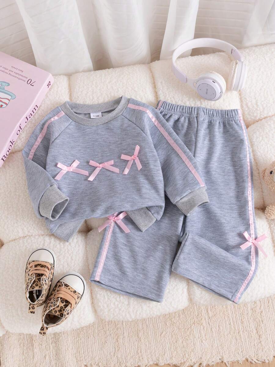 2pcs Baby Girl Fashionable Butterfly Striped Splice Grey Sweatshirt And Casual Sports Pants Set, Suitable For Daily, Outdoor, Commuting, School, Sports - Grey - View 1