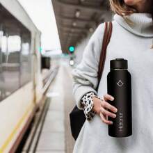 Termo de Acero Inoxidable Doble Aislamiento Trmico, Termo Para Caf, 3 Tapas Hermticas, 2 Popotes, 24 Hrs de Agua Caliente y Fra Negro, 18 Oz 532.324 ml - Negro + 1,2 Litros - Ver 7