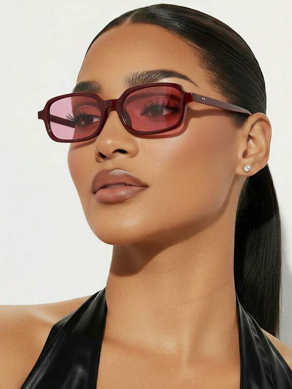 زوج من النظارات الشمسية النسائية ذات الإطار المستطيل البرغندي بلون أحادي عتيق، بطراز شارع أنيق وبسيط