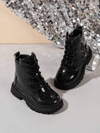 Barnens nya halkfria, slitstarka och mångsidiga klassiska stövlar för höst/vinter