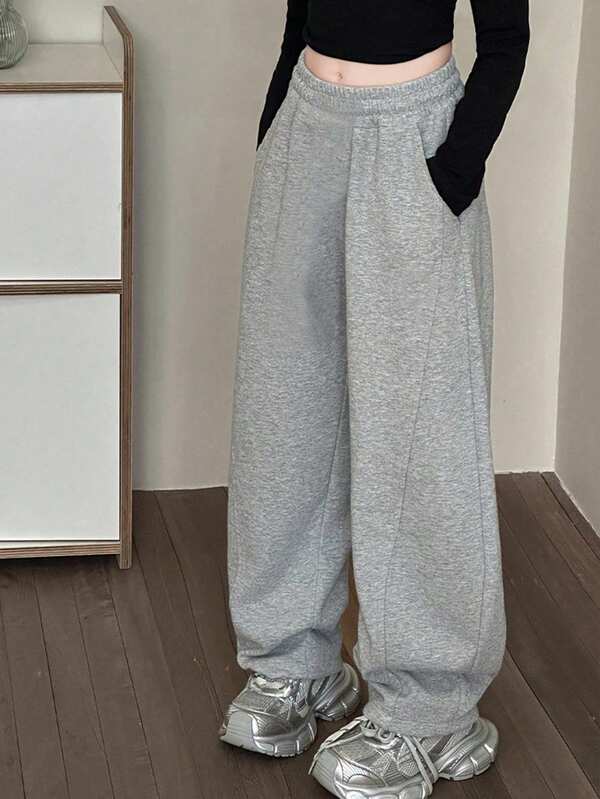 Girls' Gray Wide Leg Sweatpants, Casual Sports Style Girls Pants, Girls' Clothing, Black Pants For Girls, Girls' Sportswear, Girls' Green Pants, Black Pants, Children's Clothing, Girls' Teenage Pants, Sports Pants, Girls' Pants, Teenage Girls' Clothing, Girls' Winter Outfits, Cute Pants, Tween Girl' Pants, Striped Pants, Girls' Clothes, Tween Girl' Cargo Pants, Tween Girl' Sweatpants, Tween Girl' Flare Pants, Autumn Tween Girl Clothes, 8-12Y