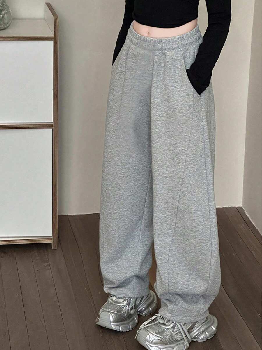 女童灰色阔腿运动裤，休闲轻便，适合春夏秋季穿着，运动风女童裤，女童服装，黑色裤子，运动服，绿色裤子，黑色裤子，童装，少女裤，运动裤，女童裤，少女服装，女童冬季服装，可爱裤子，青少年女童裤，条纹裤，女童服装，青少年女童工装裤，青少年女童运动裤，青少年女童喇叭裤，秋季青少年女童服装，8-12岁