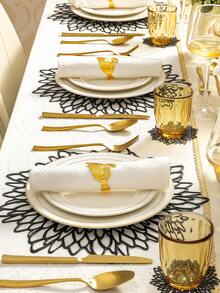 Cirelle 12 件金色花朵 15 英寸圆形餐垫，PVC，3.94 英寸圆形空心花朵杯垫，可水洗，易清洁，可擦拭，防滑，耐热，适用于房间装饰、餐桌装饰、家居装饰、节日、派对、生日、婚礼和晚宴 - 彩色 - 查看 13