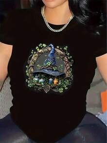 's Witch Hat & Wizard-Themed Short Sleeve T-Shirt - Black & White Magical Print Round Neck Blouse For Casual Wear & Costume Parties, Witchy Tshirt, Vintage T Shirts Halloween, Vintage Halloween T Shirt, Witch T Shirt, Spooky Season Shirt, Occult T Shirt, Witcher Shirt, Halloween Graphic Tee, Witches Halloween Shirt, Spooky Tshirt, Halloween Print Shirt, Witchy Shirts, Occult Shirt, Witch Tee, Ghost Shirt, Halloween Shirts, Funny Halloween T Shirt, Witch Shirt, Halloween Skull - trắng - Xem 6