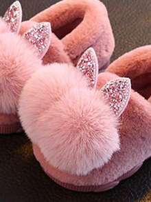 Kinder Doppelball glänzende Hasenohren warme Hausschuhe, Winterneuer Stil, süße kleine Mädchen Baby Fellhausschuhe