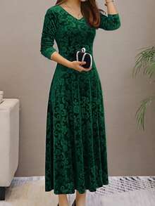 Floral Pattern V-Neck Velvet Dress, Elegant Long Sleeve Swing Dress For Spring Vacation - Green - View 4