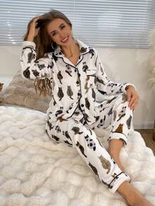 2 piezas Conjunto de pijama de franela para mujer, parte superior con cierre de botones de solapa de manga larga, pantalón largo, ropa de casa gruesa y cálida para otoño/invierno, estampado de gatitos en todo el diseño, ropa cómoda