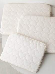 一款绗缝心形高帮笔记本电脑/平板电脑保护套，适合居家、旅行、度假和学校使用。是送给朋友和老师的绝佳生日礼物。笔记本电脑包/电脑套/防水旅行必备品。 - 彩色 - 查看 6