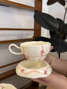 一套法式花卉陶瓷咖啡杯碟，手工彩绘花卉图案陶瓷杯碟，玫瑰蝴蝶单杯，适合冲泡花茶、红茶、下午茶，也可用作高雅的办公水杯、咖啡杯、早餐牛奶杯或礼品杯。 - 彩色 - 查看 14