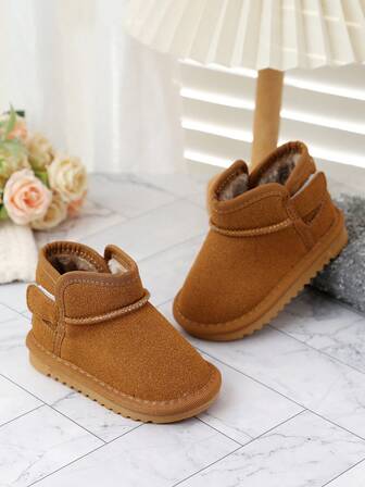 1 par varma vinterkängor för baby, mjukt mockamaterial med tjockt termofoder, kardborreknäppning för enkel på- och avtagning, halkfri gummisula, lämplig för 0-3 år, klassisk stil för olika vintertillfällen, rekommenderade vinterskor för baby.