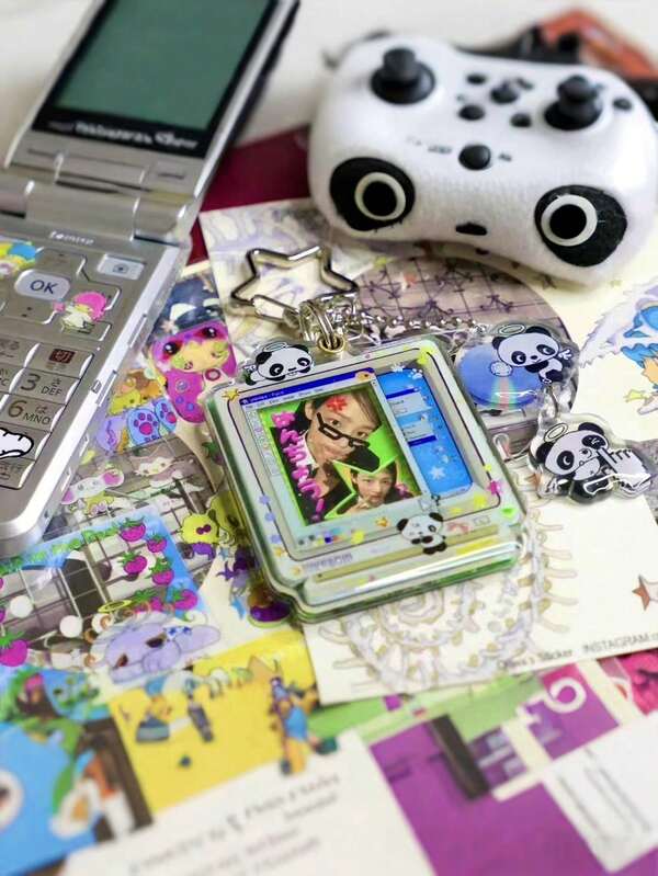 Mini Panda Computer! Cute Cartoon Panda Keychain Photo Frame Card Holder, Decorative Pendant (Photo Not Included), Millennium & Heisei Style
