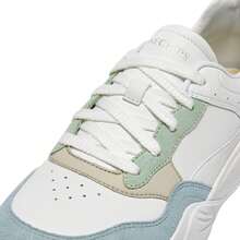 Skechers Women's Casual Lace-Up Breathable Sneakers 185022