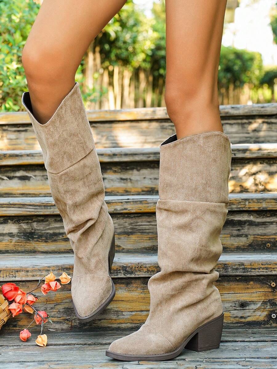 Giày bốt cao xếp ly kiểu da lộn mới cho nữ mùa thu/đông, giày bốt cao đến đầu gối mũi nhọn cổ điển, giày bốt thời trang màu kaki có gót dày, giày bốt Chelsea phong cách Punk cho hoạt động ngoài trời thường ngày thời trang, giày bốt cao bồi - Màu Khaki - Xem 1