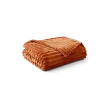 - Manta para sof, cama, sof u2013 Manta sper suave y ligera con rayas, manta jacquard acanalada 3D, manta mullida y acogedora, clida y transpirable verde salvia, 127.0x 152.4 - Naranja quemado + 50"x60" - Ver 8