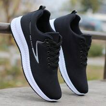 男士透气休闲运动鞋，轻便防滑运动鞋，百搭，2025年新品，防臭网眼