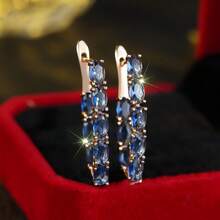 زوج من أقراط نسائية أنيقة، بشكل بيضاوي مرصع بالزركونيا اللامعة، هدية عيد