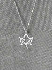 1 Pc Suteyi Minimalist Leaf Necklace, Maple Leaf Pendant, Nature Style Jewelry -, Stainless Steel Maple Leaf Hollow Necklace - Pendant Necklace - View 5