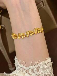 1pc Elegant Minimalist Gold Butterfly Bracelet, Suitable For Various Occasions - Multicolor - View 2