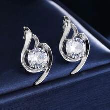 1 Pair Fashionable Vintage Earrings, Delicate Niche Design Jewelry - Earrings - View 2