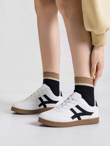 Alan Vincent [Free Returns And Exchanges][Local Delivery][Quick Arrival]New Shoes Lace-Up Flat Casual Shoes For Women White Sneakers Fashionable And Comfortable Women's Shoes Suitable For Shopping Light And Cute Box Packaging - 白色 - 查看 10
