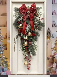Guirlanda de Natal com laço, sinos dourados e fita vermelha, feita de poliéster, medindo 70,8 x 35,4 polegadas. Uma decoração festiva ideal para a porta de entrada e também para as celebrações de Natal e Ano Novo.