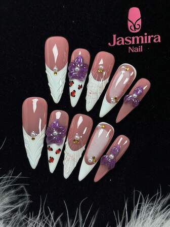 10 st handgjorda press-on naglar, långa stilettklackar, fransk tipp, vita naglar, huvudsakligen rosa och vita, handskurna, pärlor, röda prickar, fina mönster, söta och eleganta, lämpliga för kvinnor, tjejfester, dagligen, högtidsgåvor och andra tillfällen att bära gör-det-själv lösnaglar, återanvändbara nageltillbehör