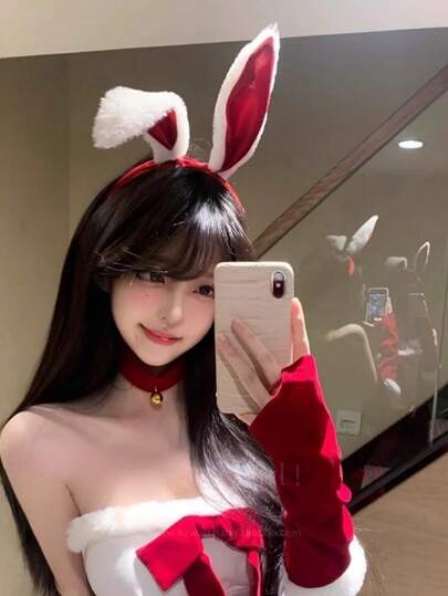 1个兔耳朵发箍，红色圣诞节，演出头饰，新年兔女郎装扮，性感纯色派对，涤纶材质，发带发箍发饰